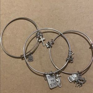 Charm Bracelets Stackable !